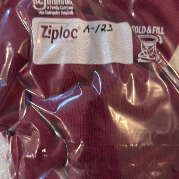 Tommy Hilfiger Long Sleeve 100% Cotton Soft Red/Plum Crewneck Womens Medium NWT - Picture 8 of 8